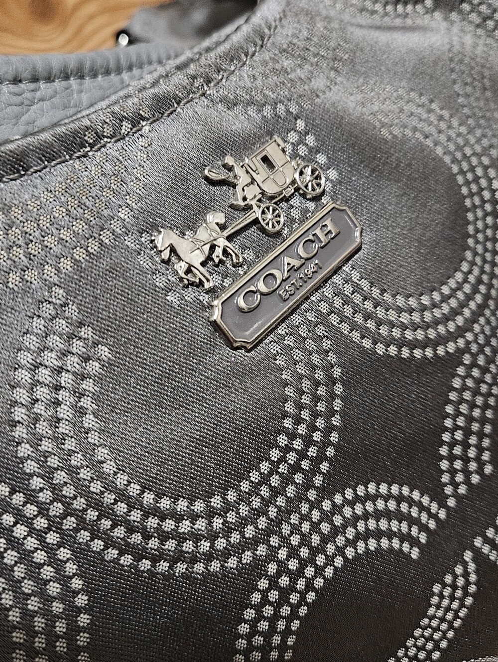 Coach Madison Gray Op Art Jacquard & Patent Leather Maggie Hobo Shoulder Bag - Picture 3 of 16